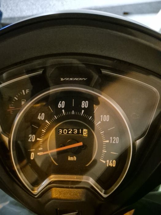 Mota 110 em boas condições