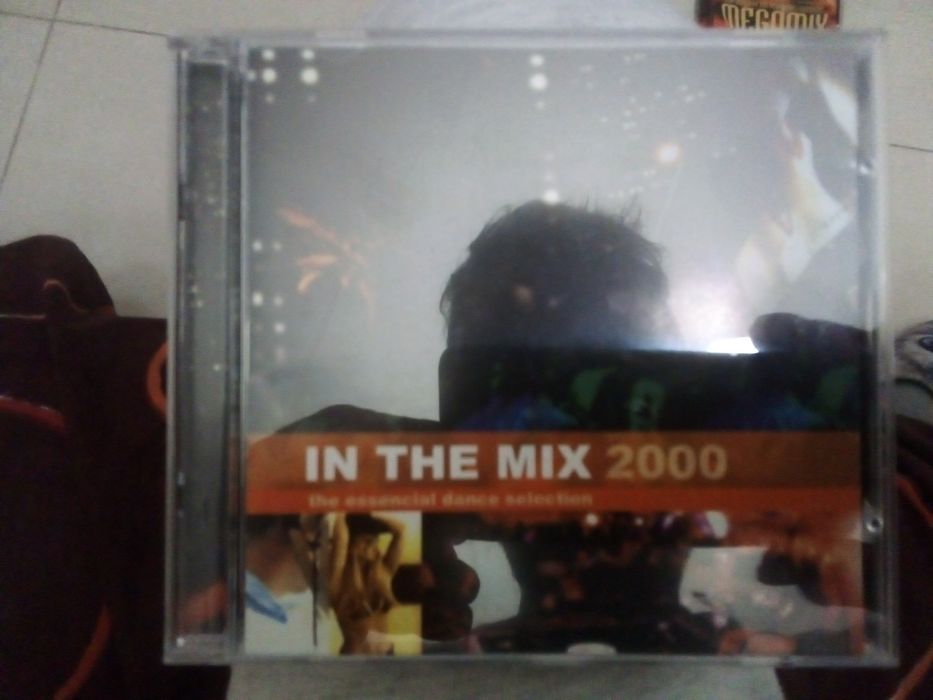 CDs música electrónica anos 90