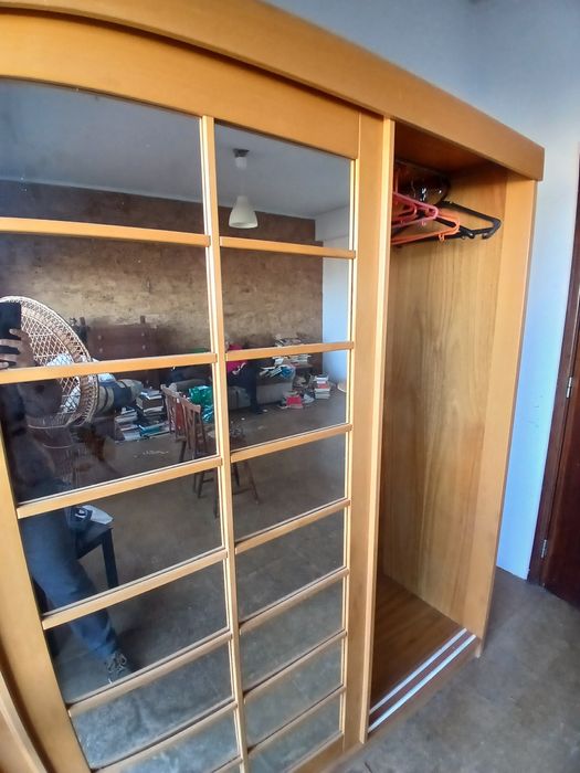 Roupeiro Madeira Maciça