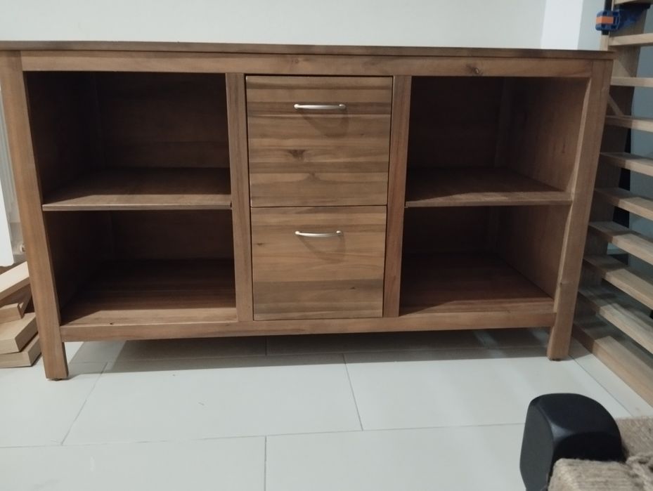 Móvel WC ou exterior/churrasqueira