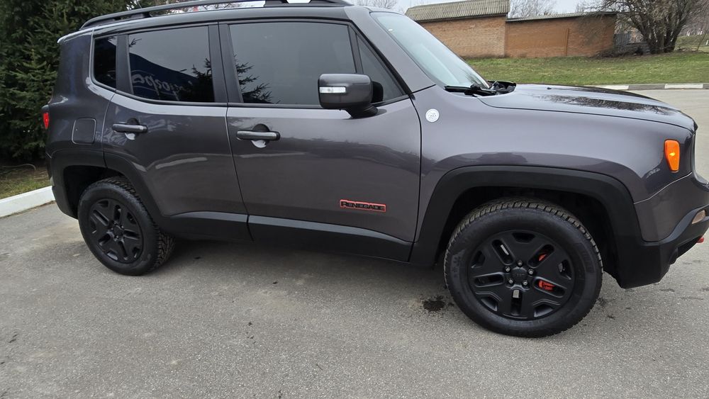 Продається  Jeep Renegade Trailhawk