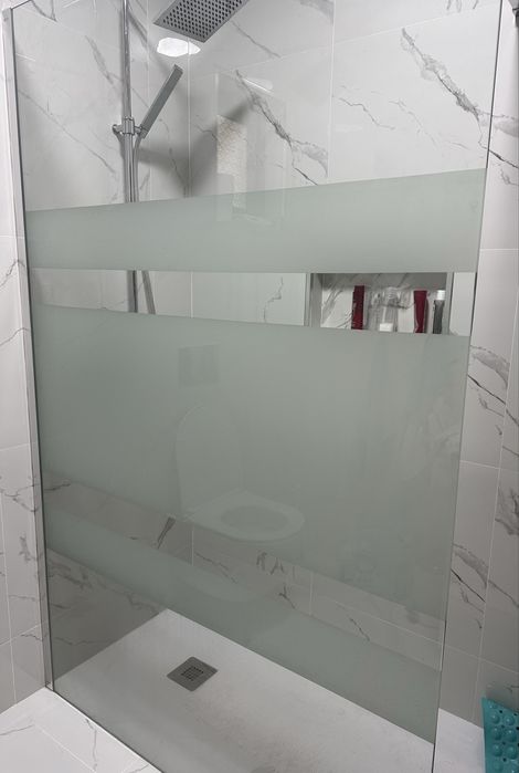 Vidro fixo de base ducha milao