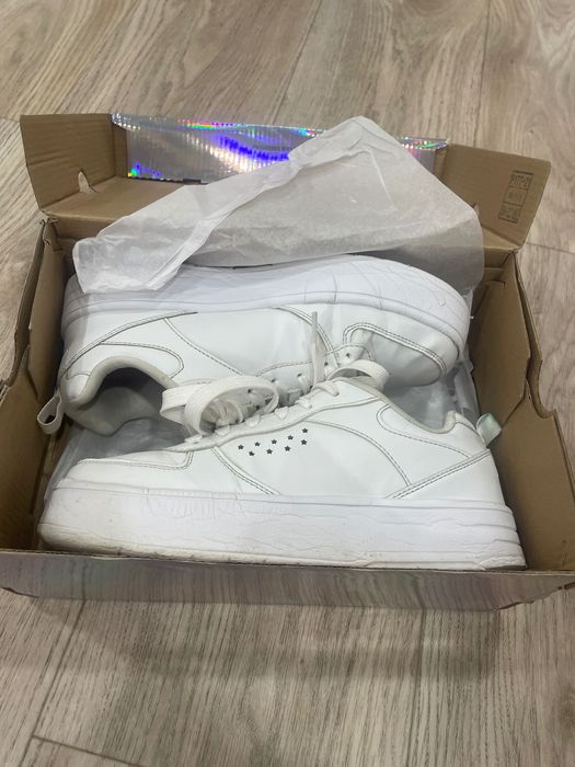 Кросівки Skechers 37р
