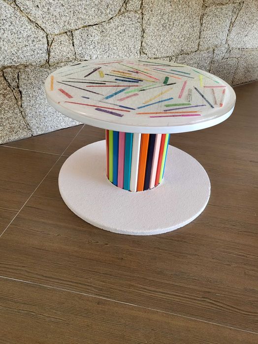 Mesa para quarto criança