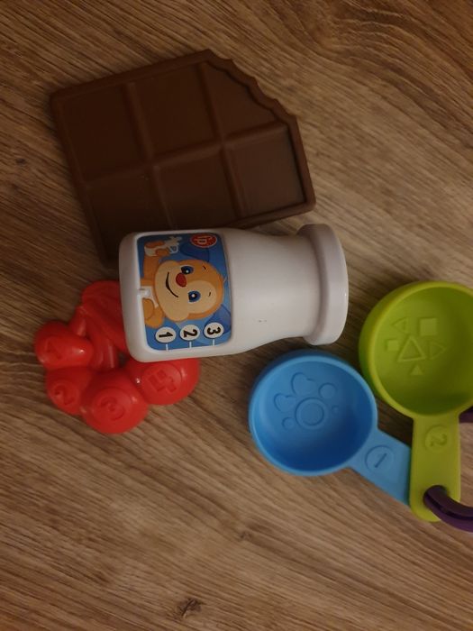 FisherPrice Laugh & Learn Magiczna Miska do Mieszania, Wiel