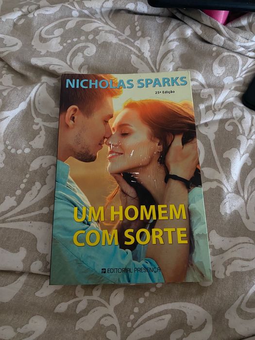 Livros aparti de 10€