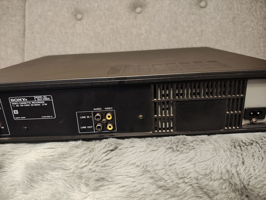 Magnetowid VHS wideo Sony