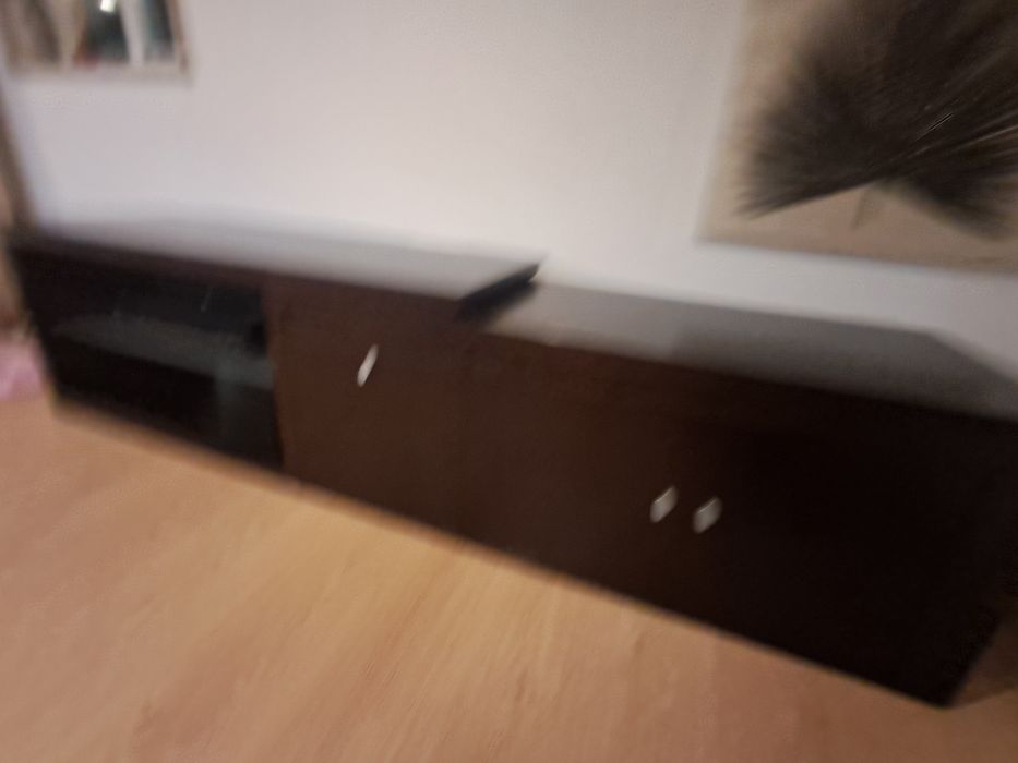 Vendo movel tv e mesa de centro em mdeira
