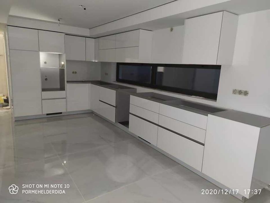 Montagem de cozinhas