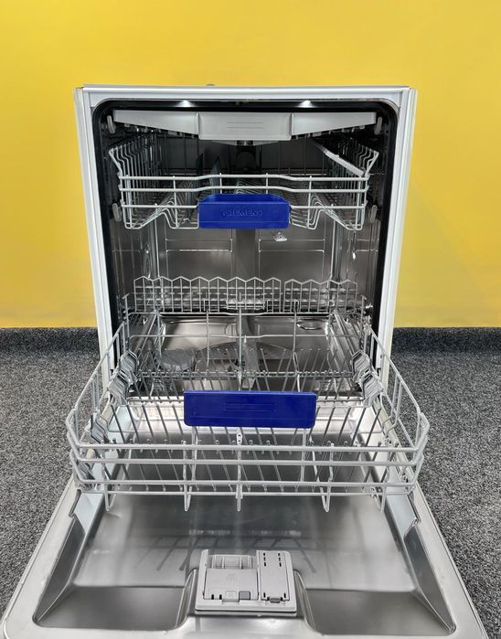 Посудомийна машина Siemens iQ500 SN53M581EU вбудована 60см (висота 81.5см) Gemany (вживана)