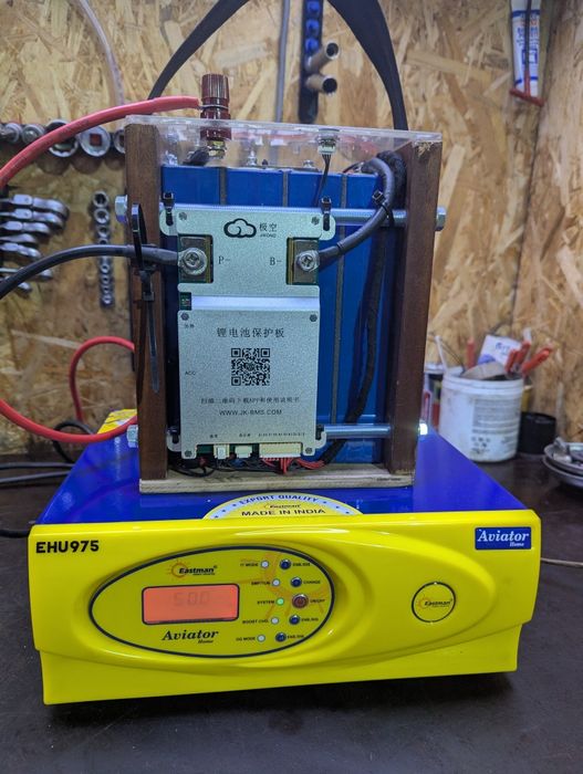 Зарядная станция 1.3 kw  lifepo 4 eve