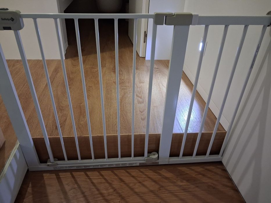 Barreira de segurança para crianças - Safety 1st
