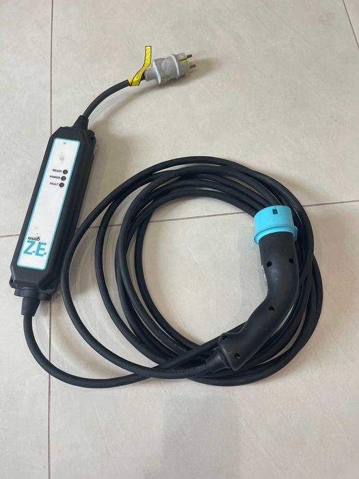 Cabo de Carregamento RENAULT Zoe