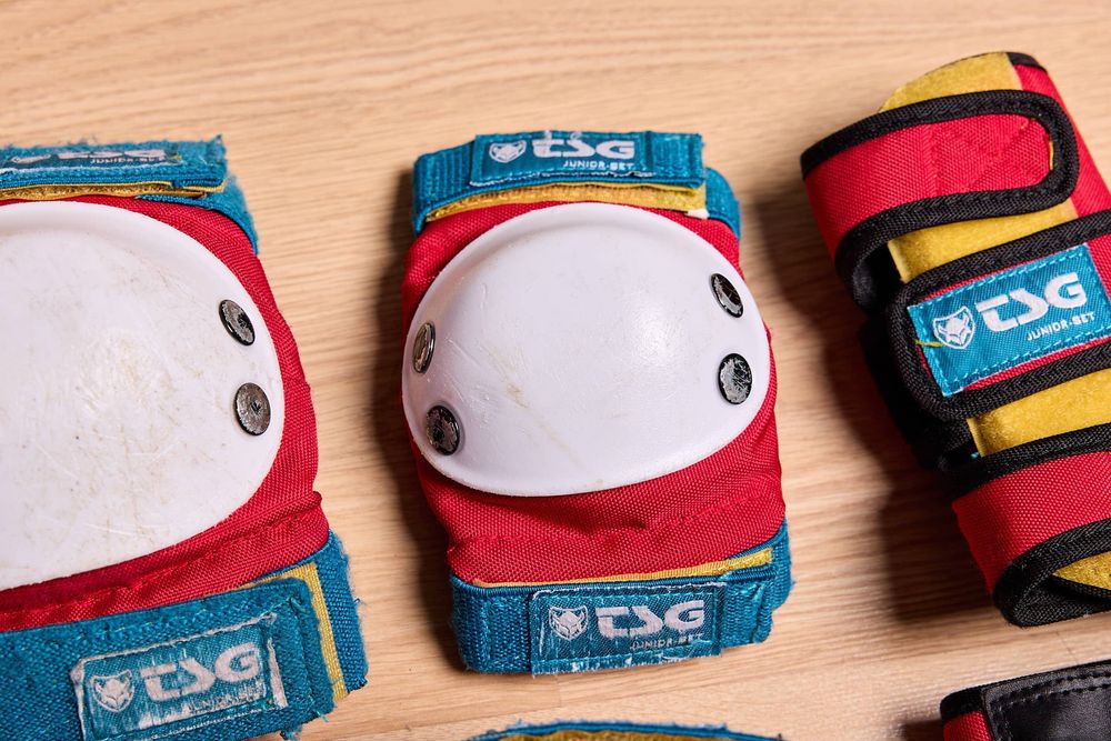 Zestaw ochraniaczy TSG Junior Set Old School (1)