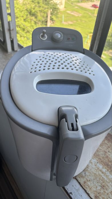 Продам фритюрницу со сьемной чашей