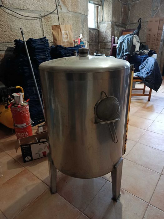 Cubax inox 250 litros