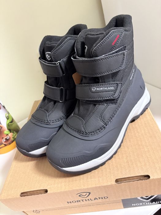 Чоботи дитячі утеплені  35 р