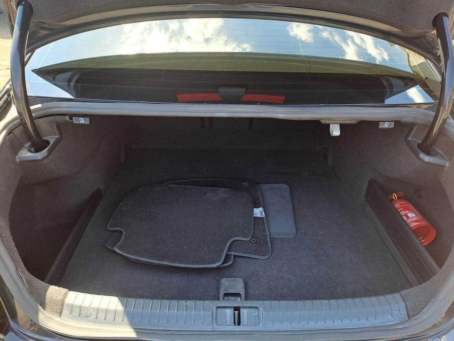 Samochód osobowy VOLKSWAGEN PASSAT