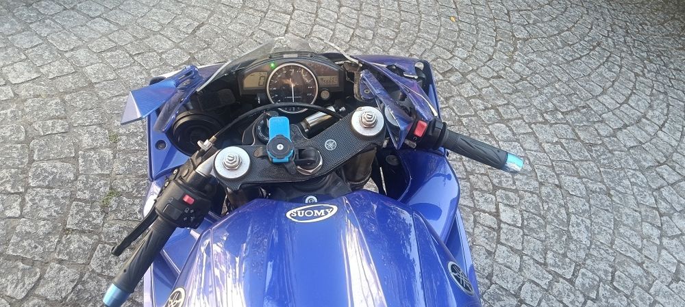 Yamaha R1 2005 - acidentada