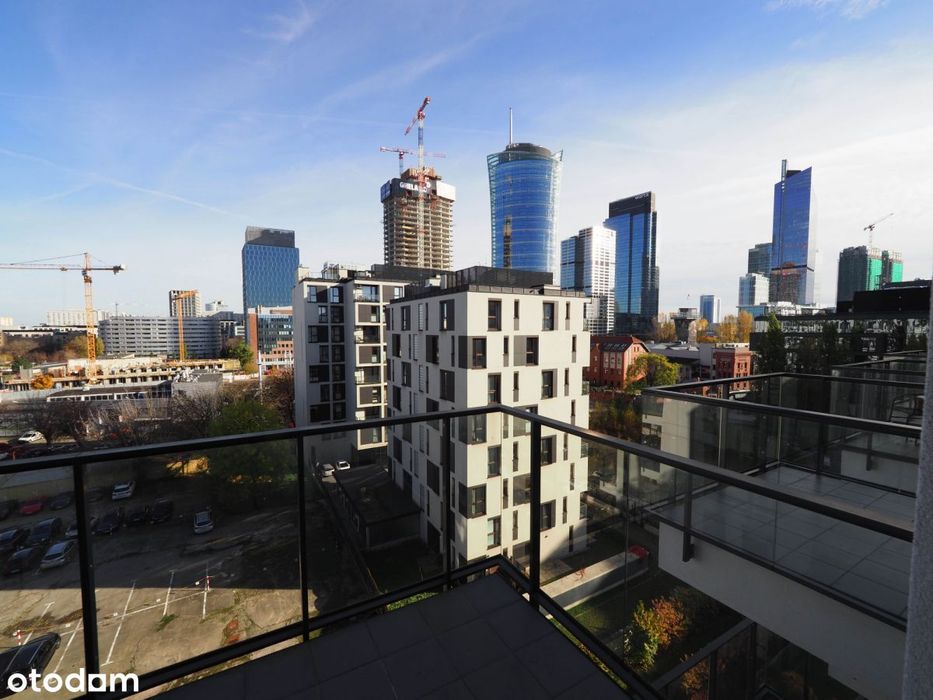 WyjWyjątkowe studio z widokiem na warszawskie City – Union Apartamenty