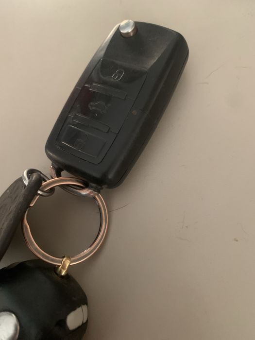 ключі аід машини знайшов на вулиці