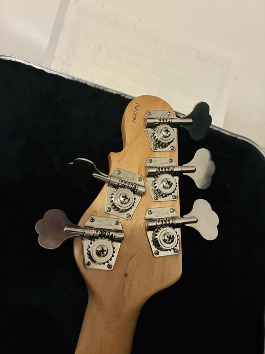 Baixo G&L L-1505 (USA)