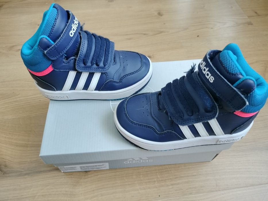 Buty chłopięce Adidas r. 27