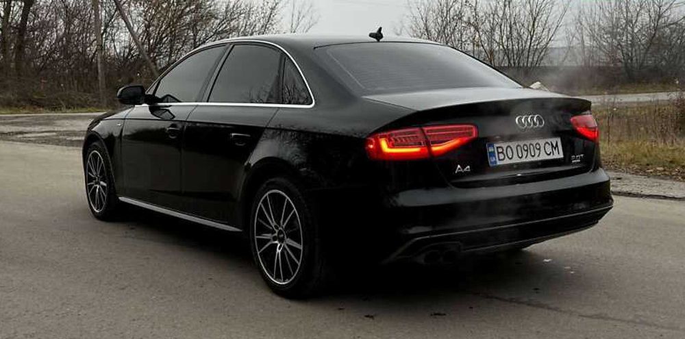 Продам Audi A4 B8