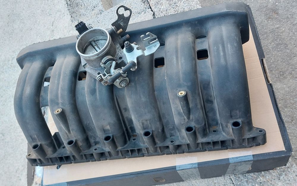 Colector de admissao bmw m50b25i