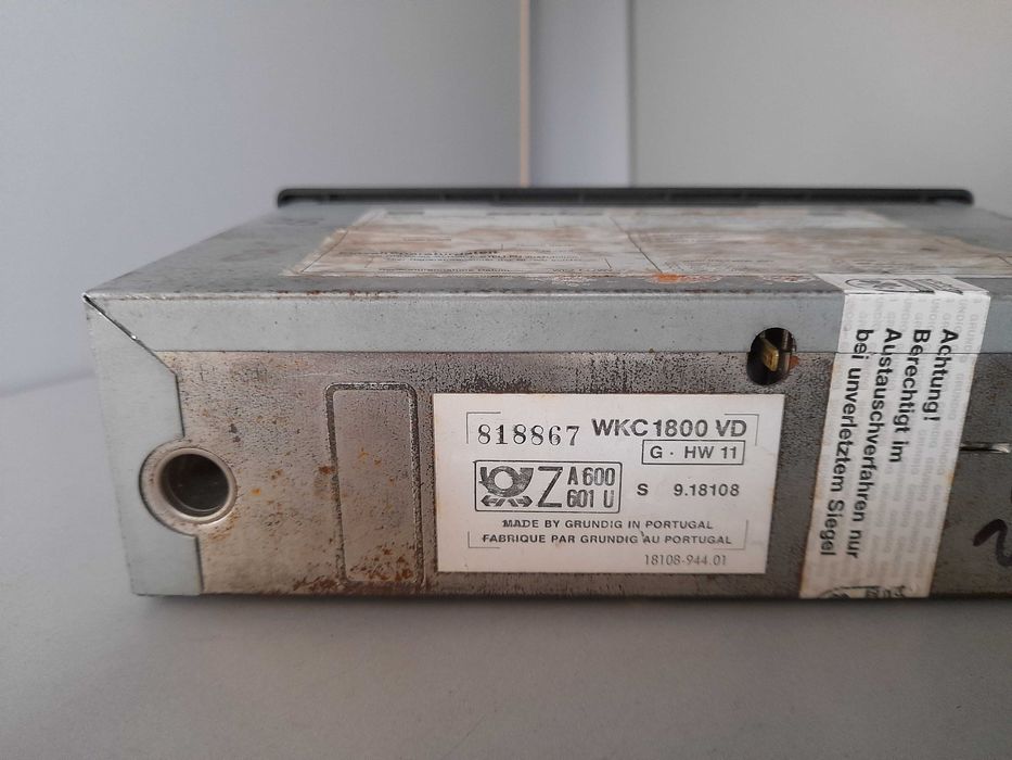 Radio Grundig WKC1800VD Mercedes w201 w124 w126