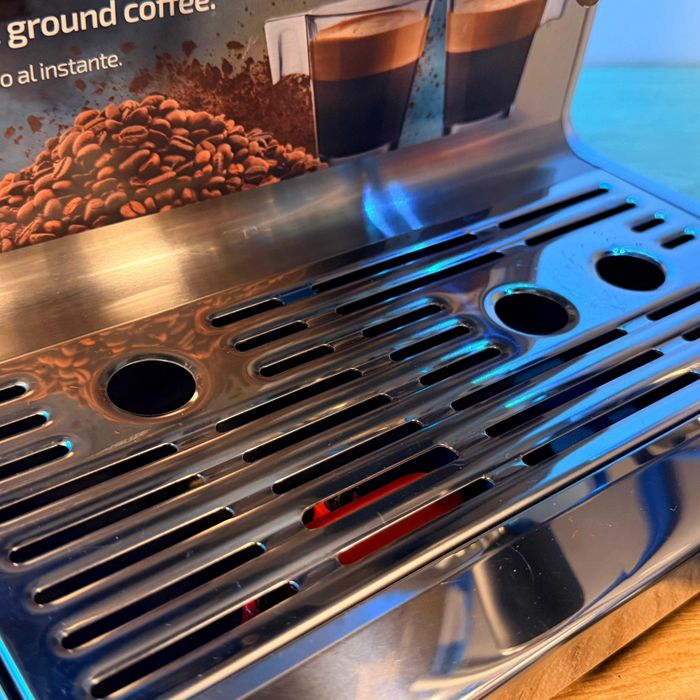 Cecotec Ekspres do kawy Espresso 20 Barista Maestro 2250 W, 20 barów