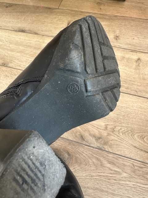 oddam buty rozmiar 39