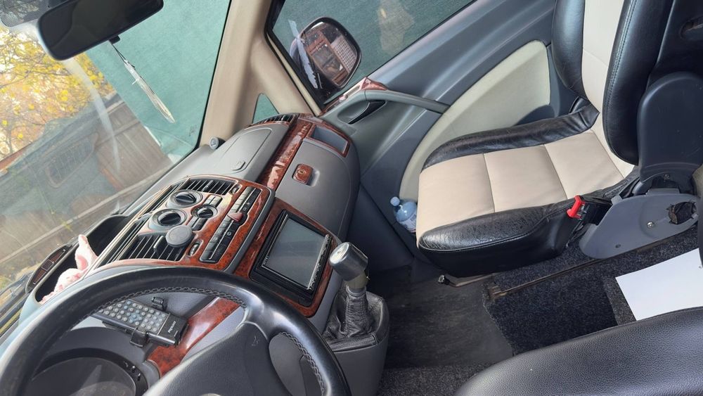 Мерседес Бенц  Віто