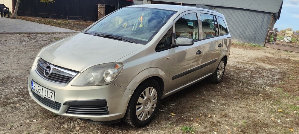 Sprzedam Opel Zafira 2letnie LPG