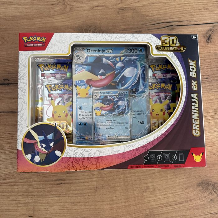 Pokemon 30th Celebration Greninja Ex Box  Novo e Selado