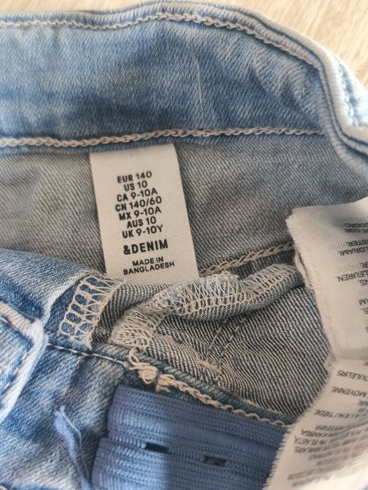 Spodenki jeansowe 140