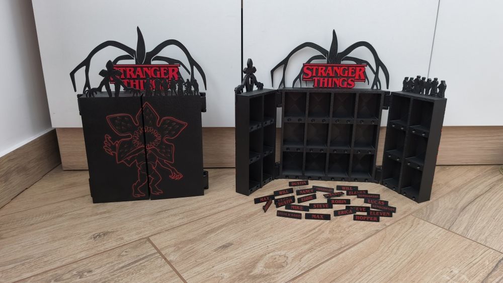 Шкатулка з поличками для фігурок Kinder Stranger Things Дивні Дива