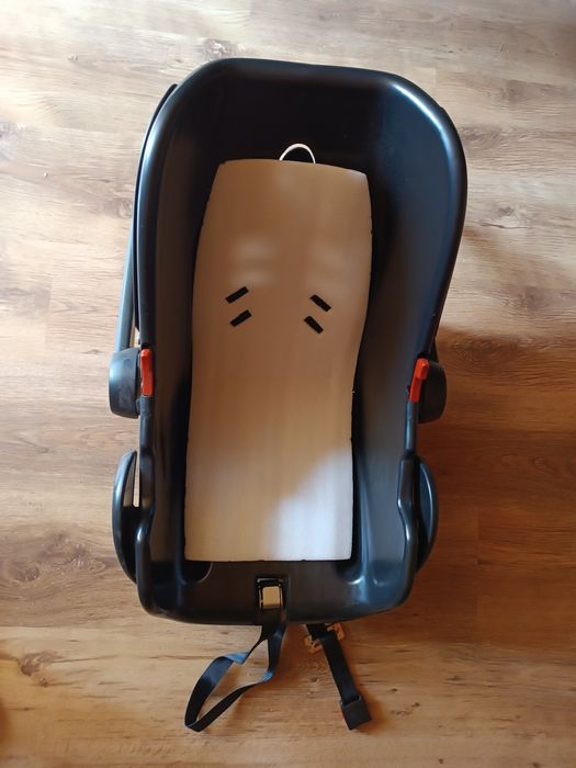 Дитяче автокрісло  (0–13 кг)