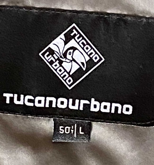 Para mota, casaco como novíssimo