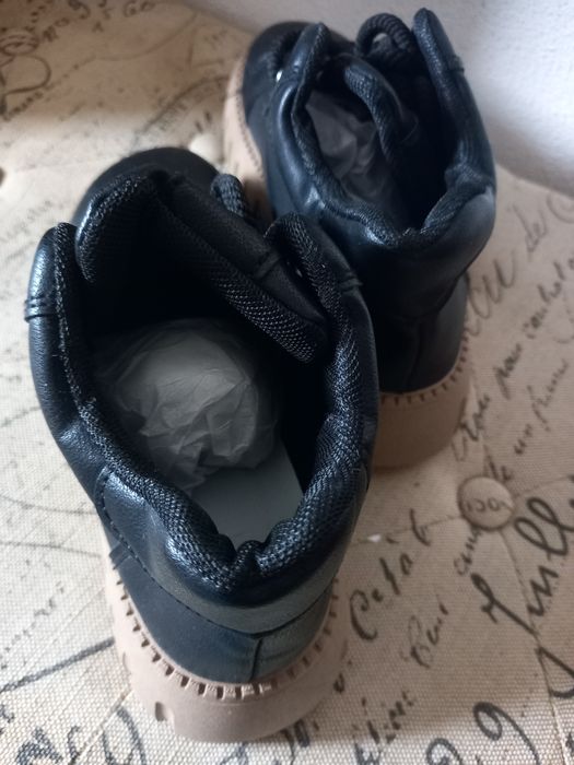 Tênis marca Fashron