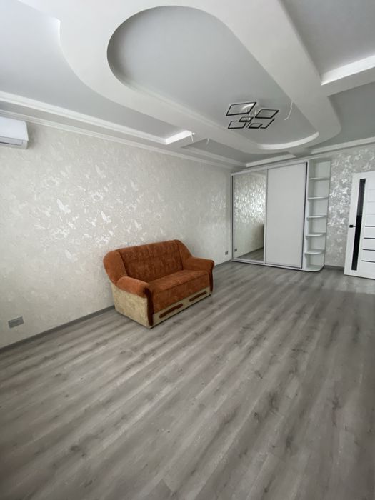 Здається 2 кімнатна квартира