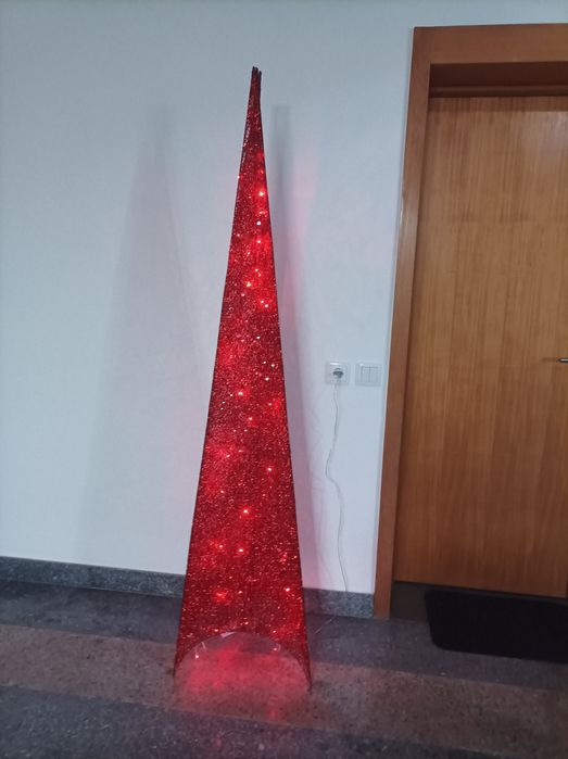 Vendo pinheiro de natal