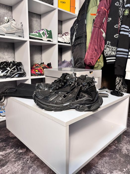 Кроссовки Balenciaga Runner Black