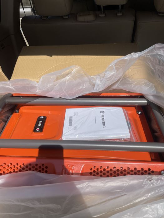 Продам генератори відомої марки!Модель G3200P.