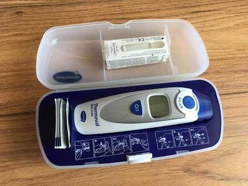 Termómetro por infravermelhos testa e ouvido (Thermoval - Hartmann)