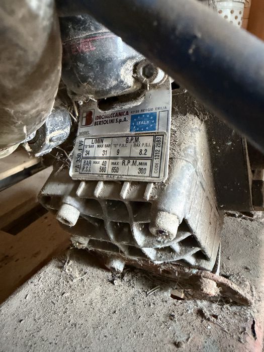 Pulverizador  Lena 200L – Bomba Bertolini (Com Cardan e Enrolador)