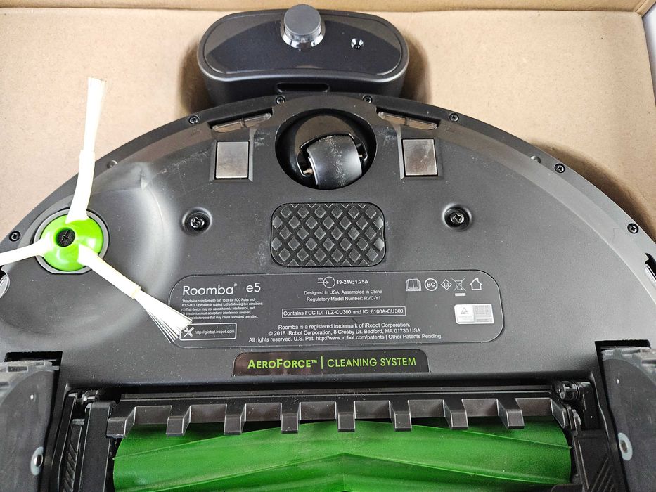 Робот-пилосос iRobot Roomba e5 (e5134)