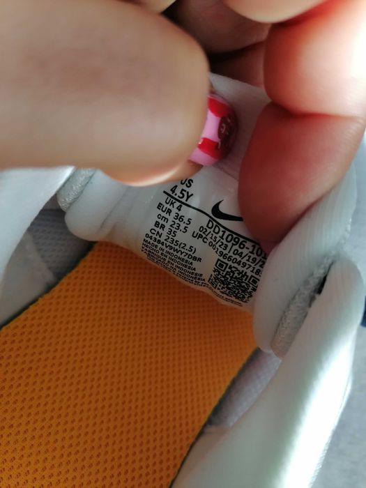 Sapatilha /ténis Nike revolution