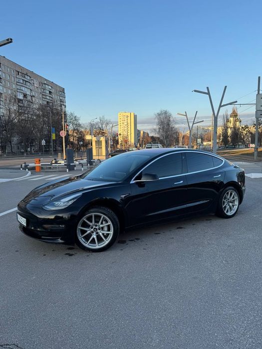Продам Tesla model 3 Long Range