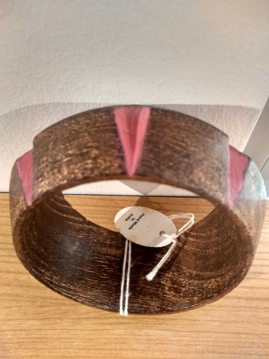 Pulseiras diferentes novas
